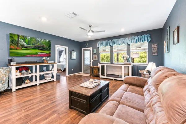 $400,000 | 204 Florenz Lane, Georgetown, TX 78628