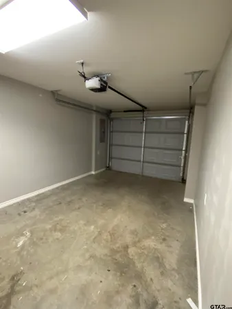 $399,900 | 3960 Cottage Drive, Tyler, TX 75701