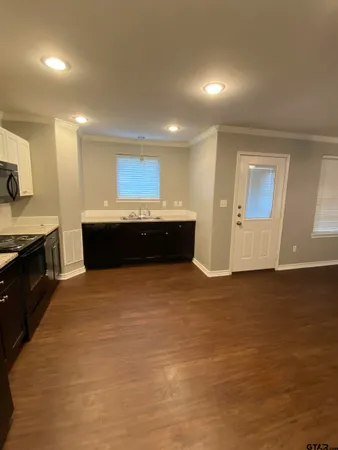 $399,900 | 3960 Cottage Drive, Tyler, TX 75701