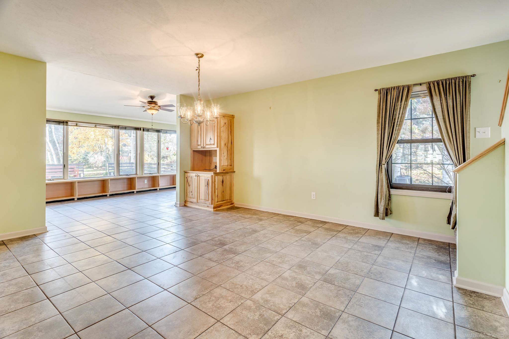 1101 South Lakeshore Road Carsonville, MI 48419 - Photo 43 of 90 Dining Area