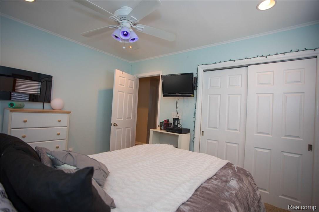 5898 Cullen Road Fenton, MI 48430 - Photo 30 of 43 5859-Cullen-0022.jpg
