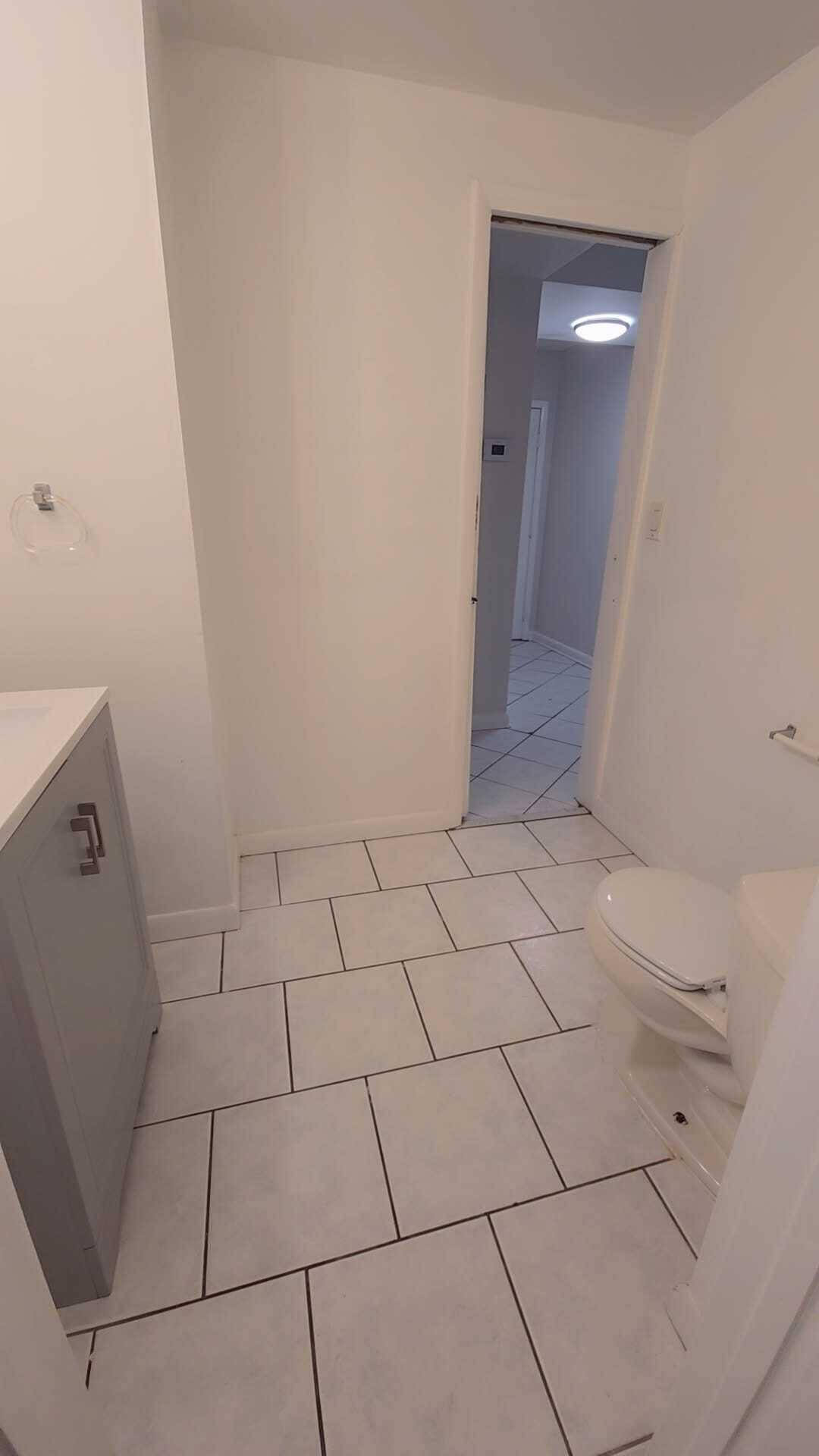 4111 Stirling Road, Unit 406 Fort Lauderdale, FL 33314 - Photo 12 of 26 4111OAKS40615