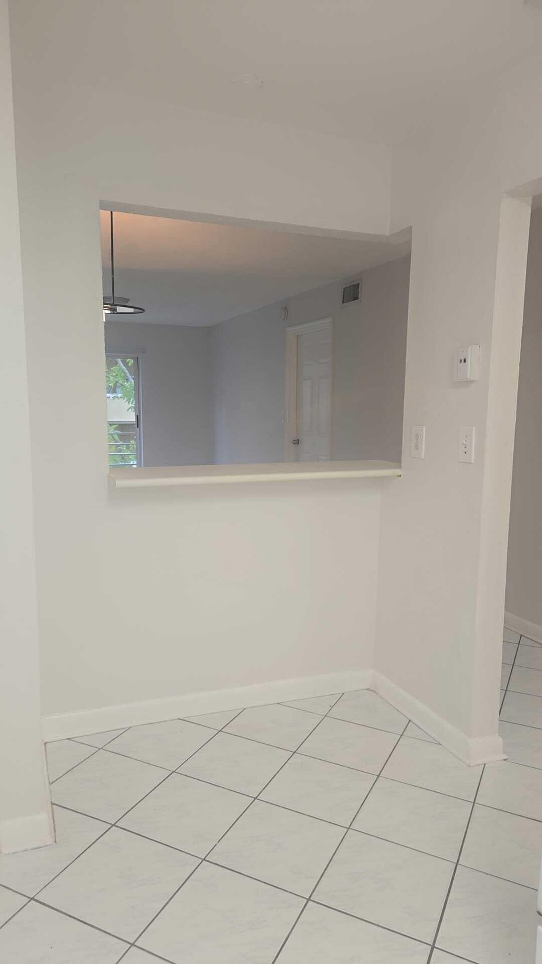 4111 Stirling Road, Unit 406 Fort Lauderdale, FL 33314 - Photo 8 of 26 41111OAKS40619