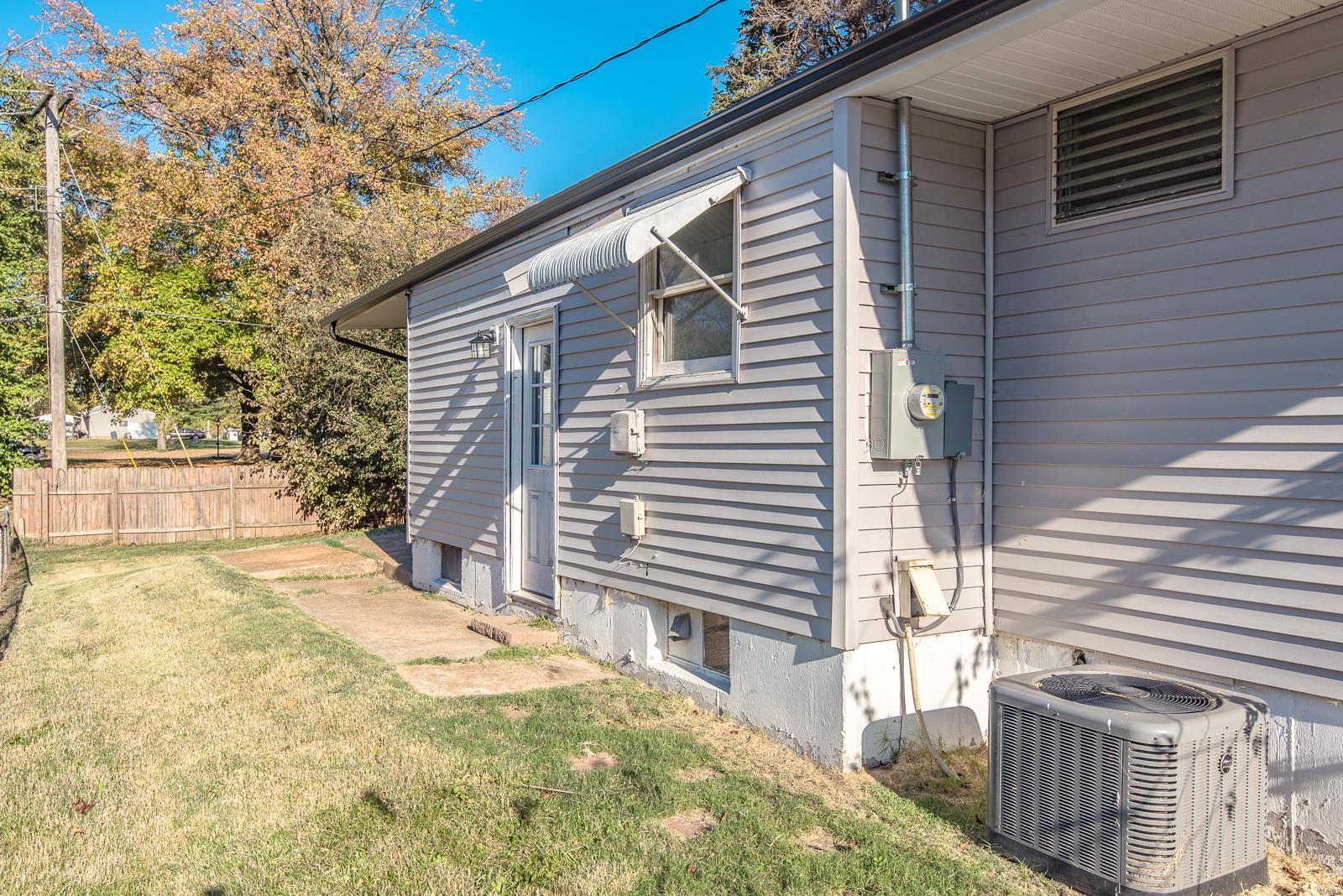 900 Mullanphy Road Florissant, MO 63031 - Photo 23 of 25 Gallery Image 23