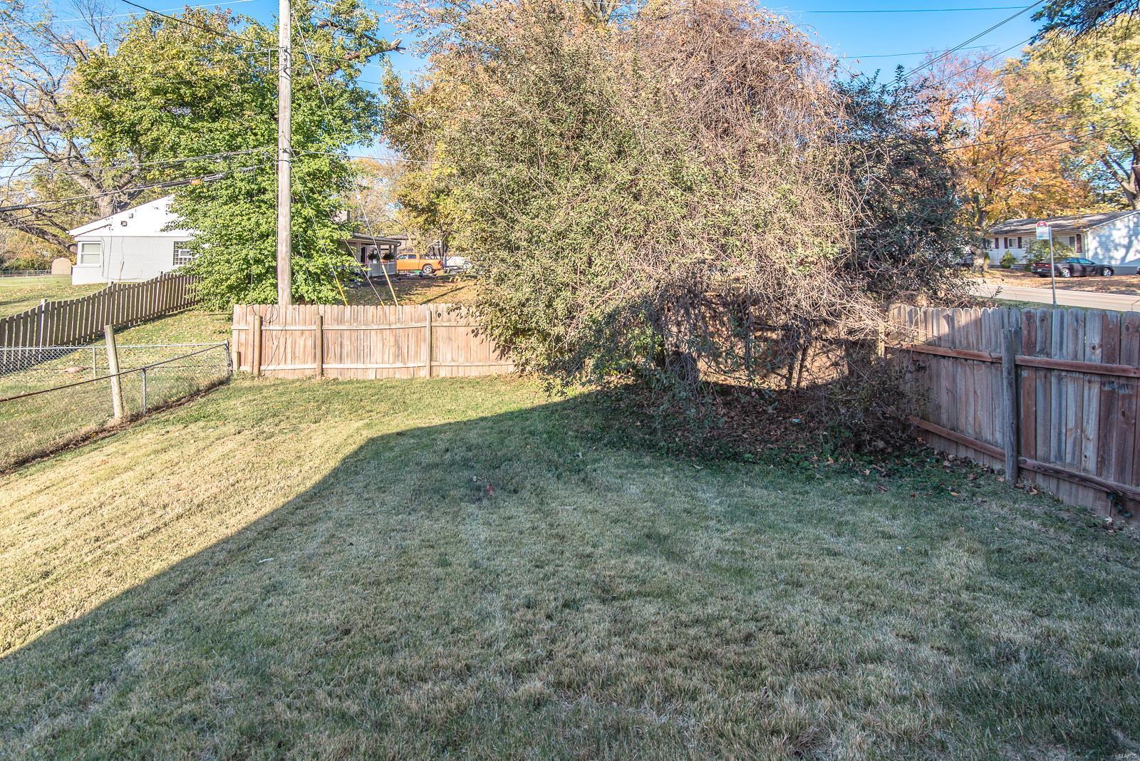 900 Mullanphy Road Florissant, MO 63031 - Photo 24 of 25 Gallery Image 24