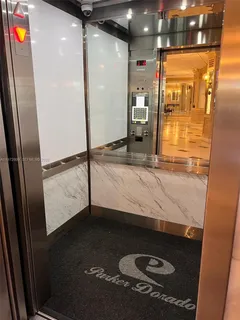 $338,000 | Parker Dorado, Hallandale Beach, FL 33009