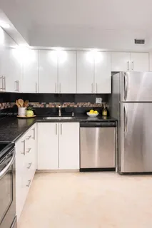 $338,000 | Parker Dorado, Hallandale Beach, FL 33009