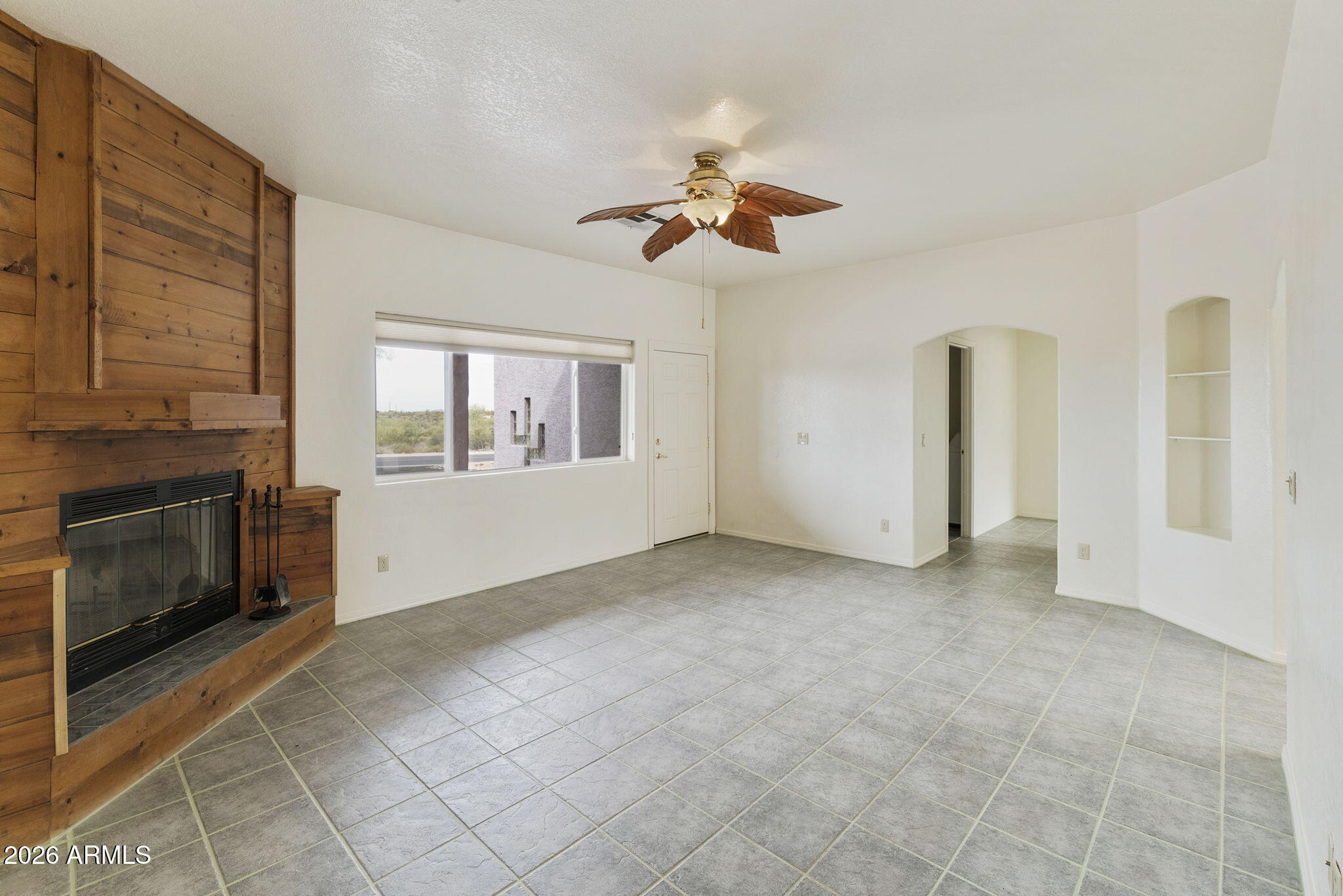 1775 North Mountain View Road Apache Junction, AZ 85119 - Photo 17 of 36 MV LR N