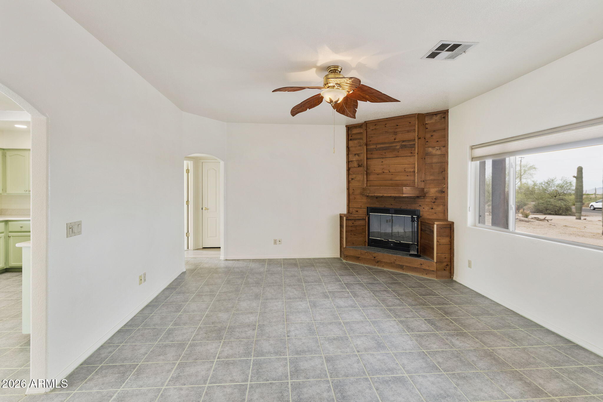 1775 North Mountain View Road Apache Junction, AZ 85119 - Photo 18 of 36 MV LR S