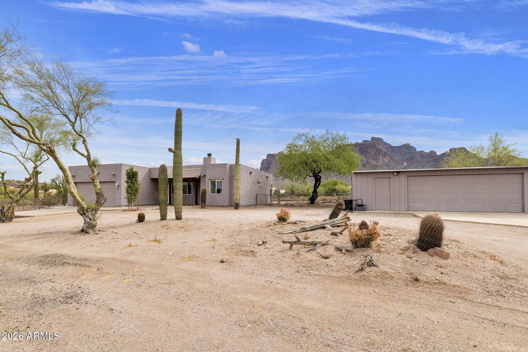 1775 North Mountain View Road Apache Junction, AZ 85119 - Photo 4 of 36 MV front ss