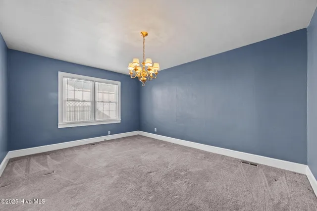 $169,900 | 916 North Pembroke Avenue, Ahoskie, NC 27910