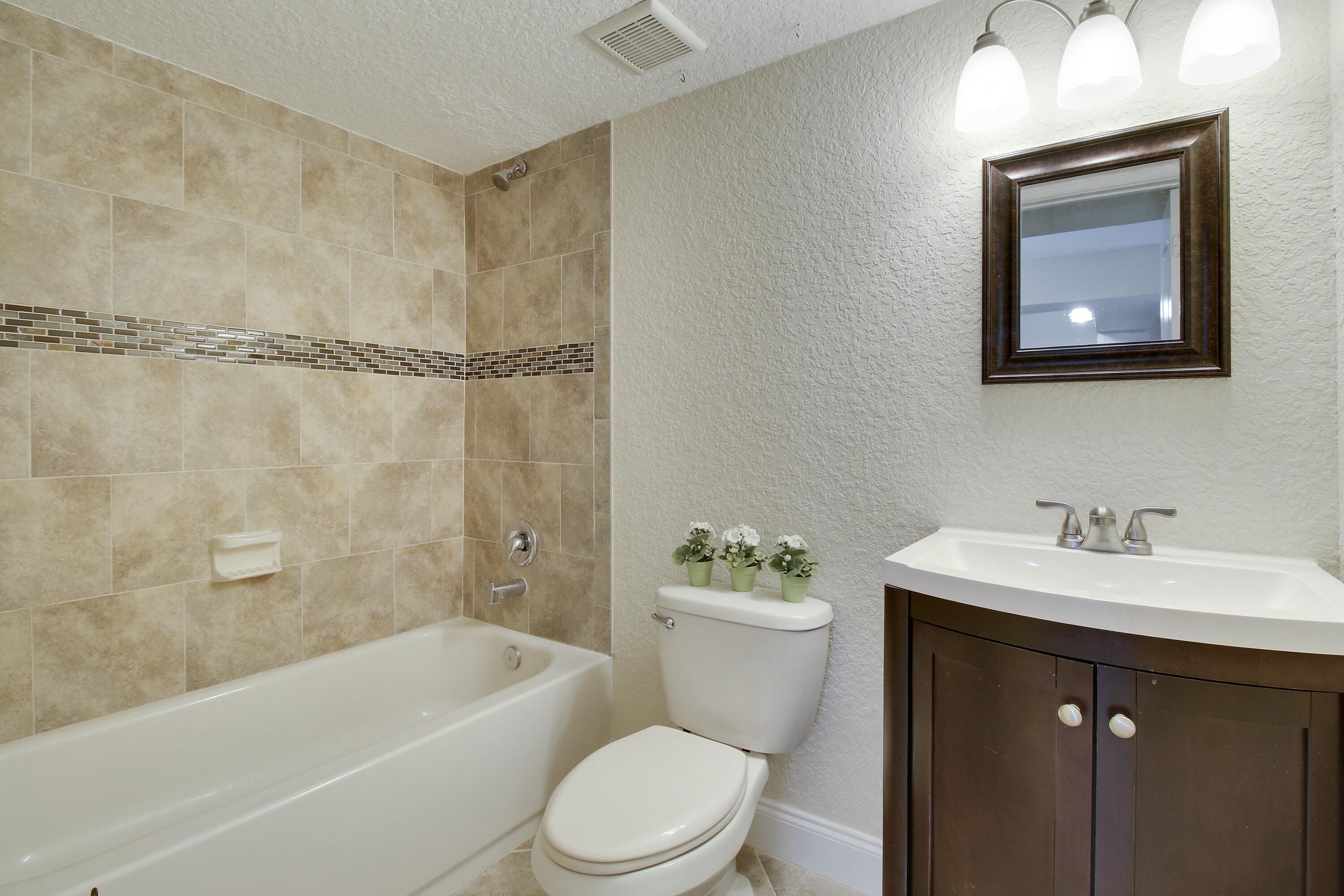 6285 Chasewood Drive, Unit A Jupiter, FL 33458 - Photo 22 of 29 tempImage4jELcp