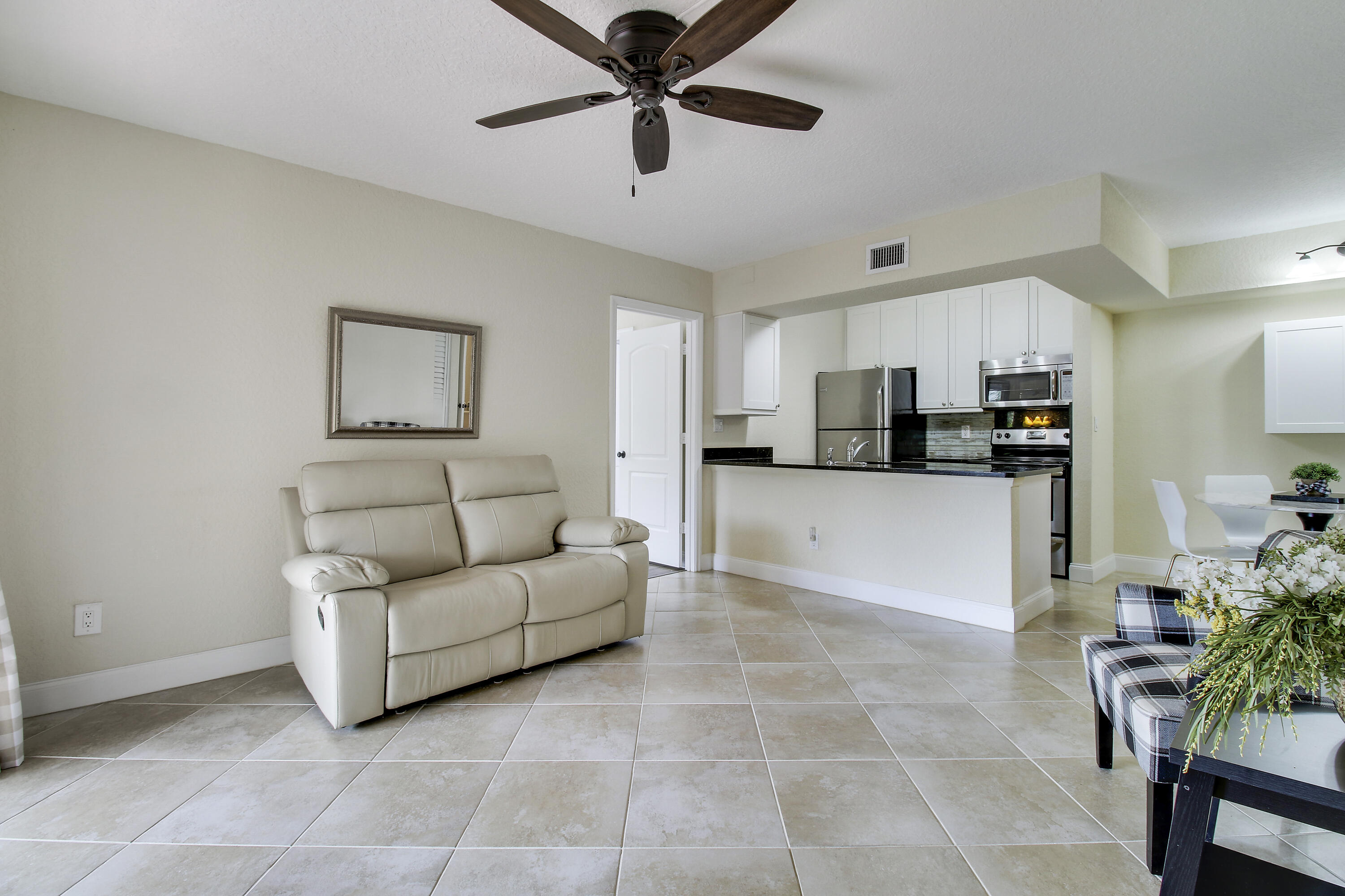 6285 Chasewood Drive, Unit A Jupiter, FL 33458 - Photo 4 of 29 House-1