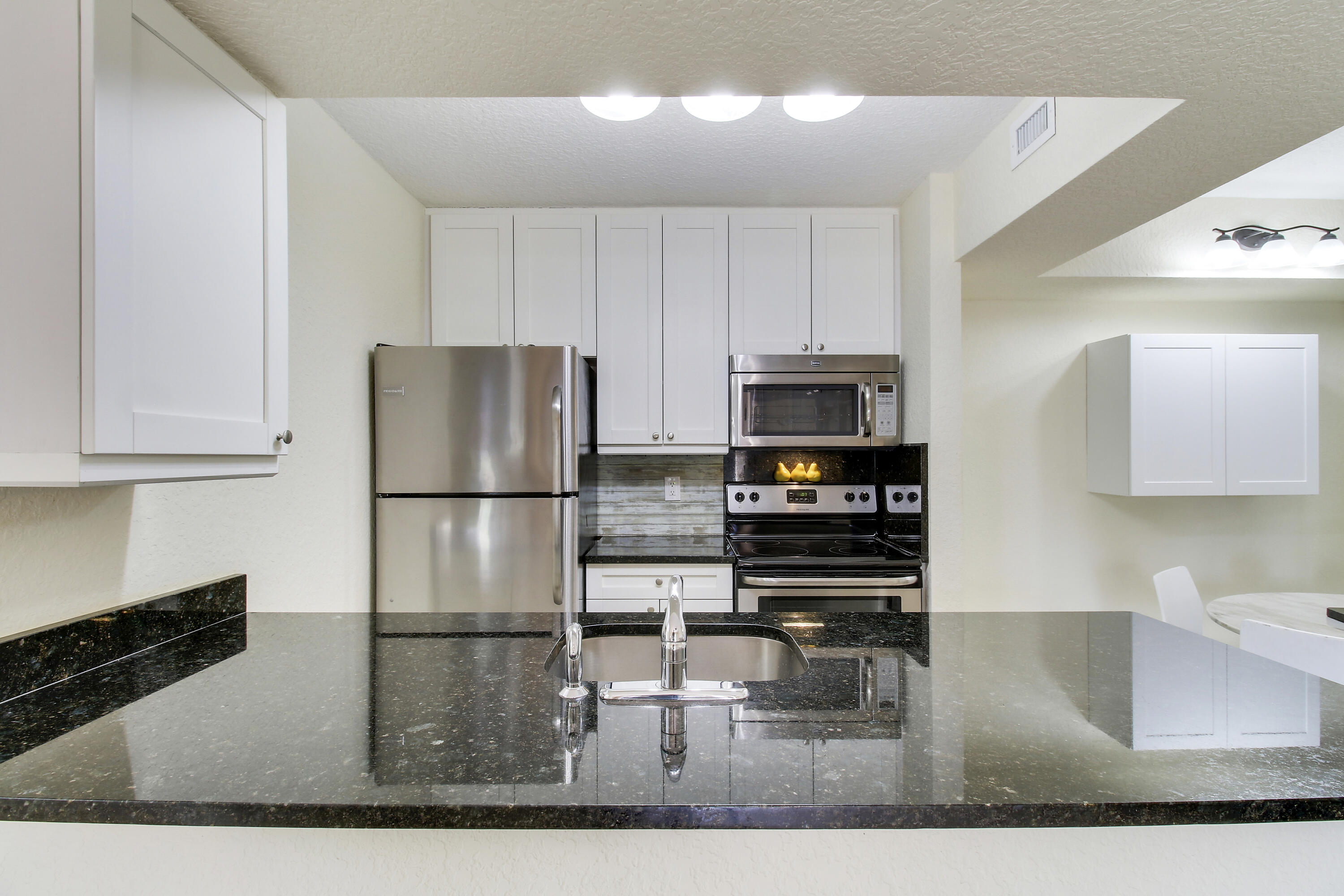 6285 Chasewood Drive, Unit A Jupiter, FL 33458 - Photo 9 of 29 House-8