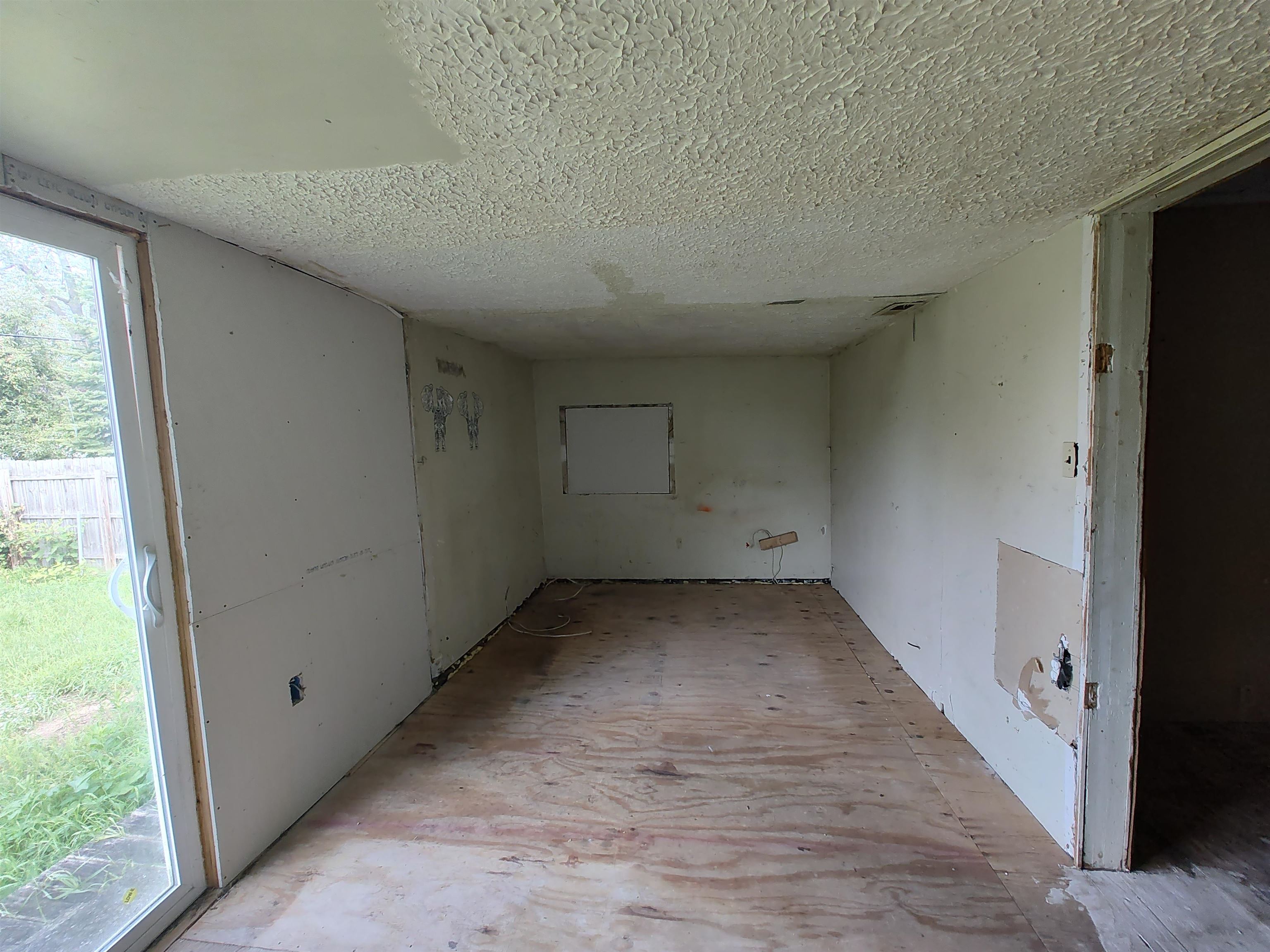 837 Shady Shore Road Bay City, MI 48706 - Photo 12 of 14 Gallery Image 12