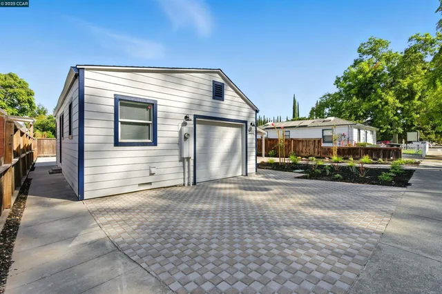 $699,000 | 2251 Pacheco Street, Concord, CA 94520