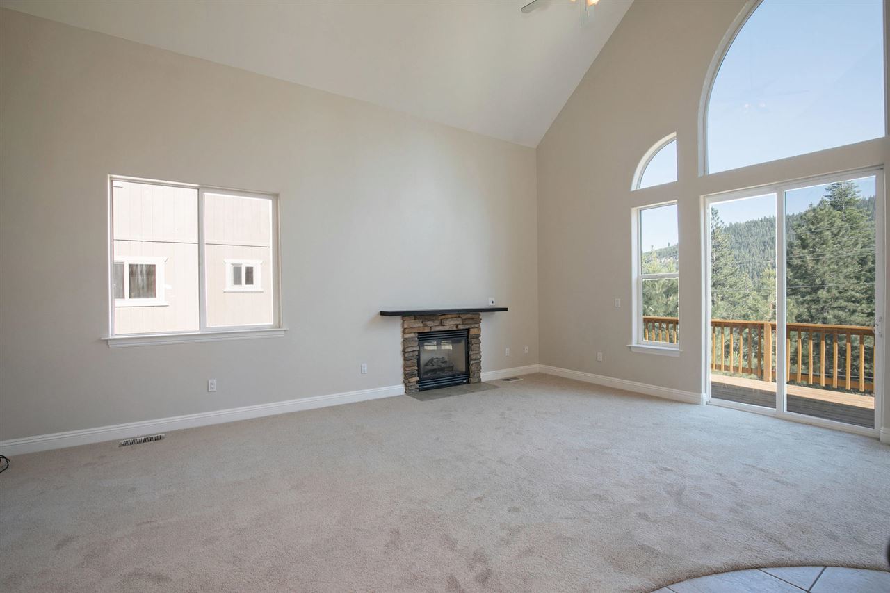 14510 East Reed Avenue Truckee, CA 96161 - Photo 3 of 21 Gallery Image 3