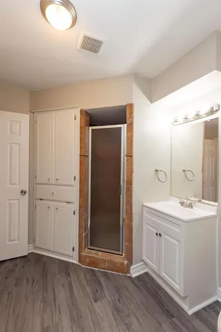 $450,000 | 2425 Coleshire Drive, Plano, TX 75075