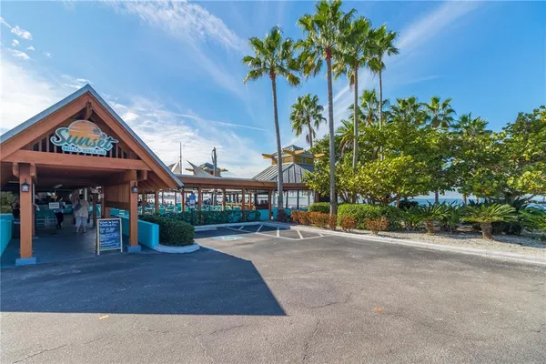 $2,500 | 3255 Mangrove Point Drive, Ruskin, FL 33570