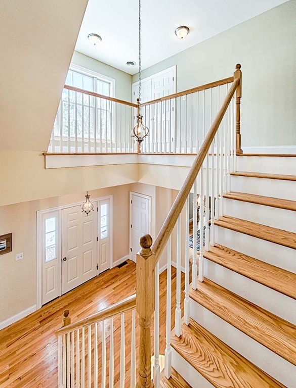 3 Ballard Terrace Lexington, MA 02420 - Photo 15 of 24 a view of entryway