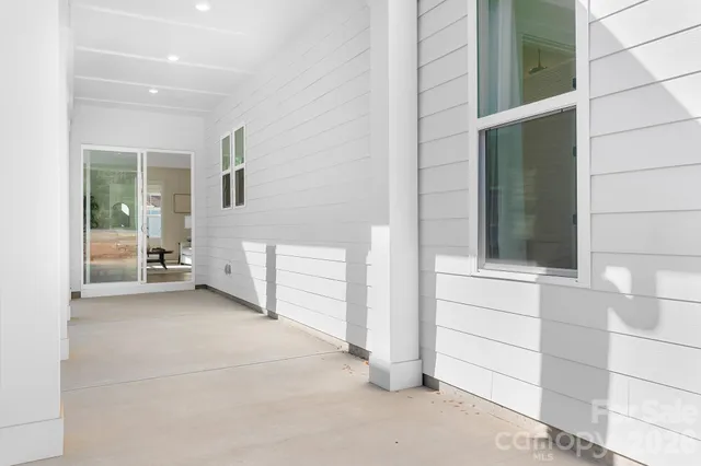 $815,000 | 4326 Morning Mist Drive, Sherrills Ford, NC 28673