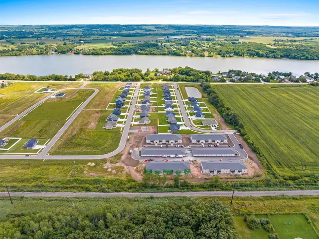 $79,900 | 347 Lansdowne Street, Unit 274, De Pere, WI 54115