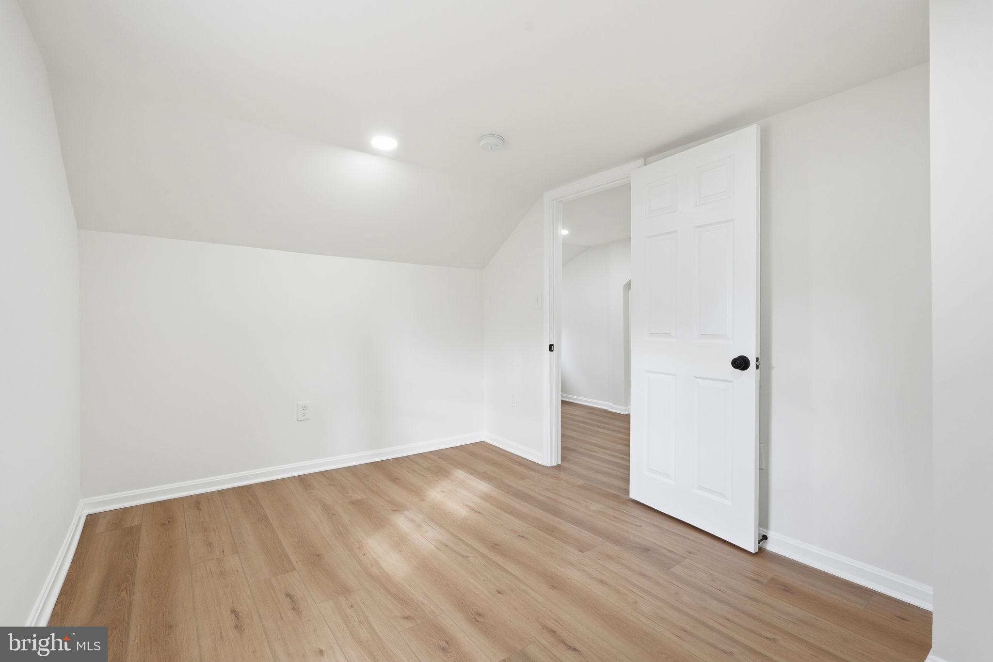 12219 River Road Remington, VA 22734 - Photo 21 of 31 bedroom #3 view2