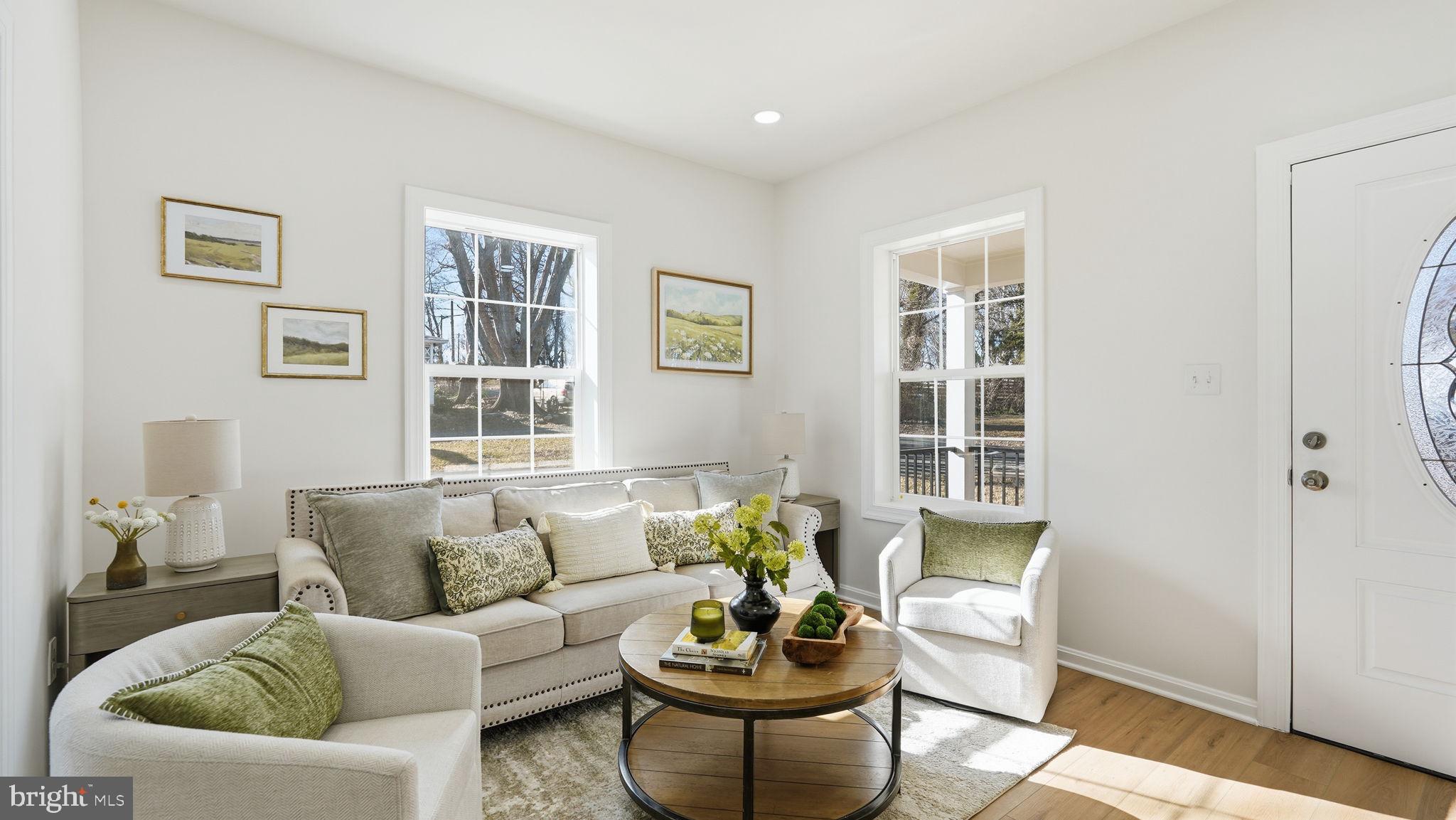 12219 River Road Remington, VA 22734 - Photo 9 of 31 a living room with furniture and windows