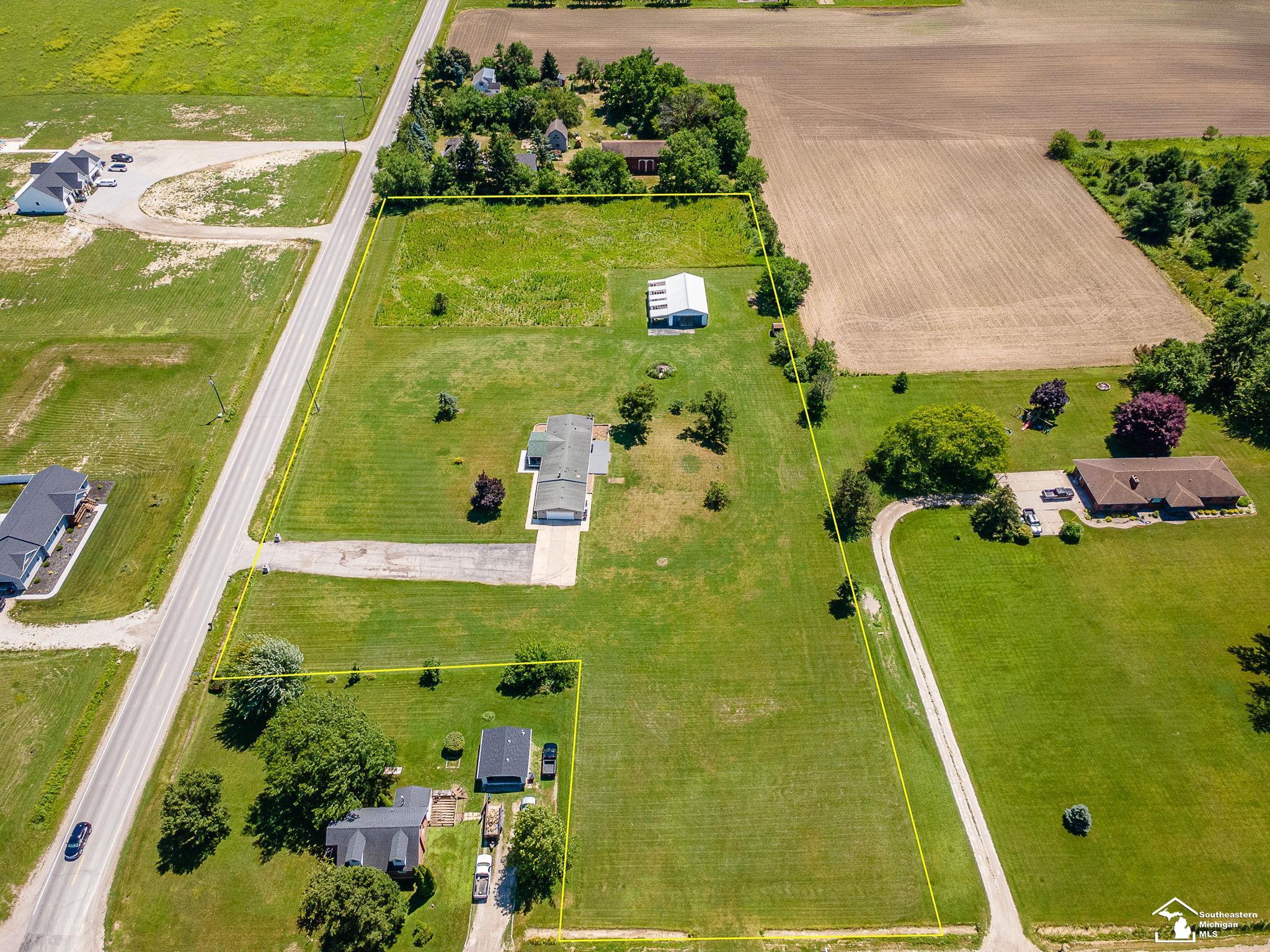 8955 Grafton Road Newport, MI 48166 - Photo 40 of 47