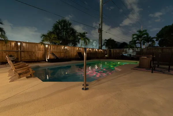 $595,000 | 1416 West Hardee Street, Lantana, FL 33462