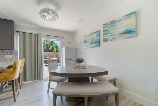 $595,000 | 1416 West Hardee Street, Lantana, FL 33462