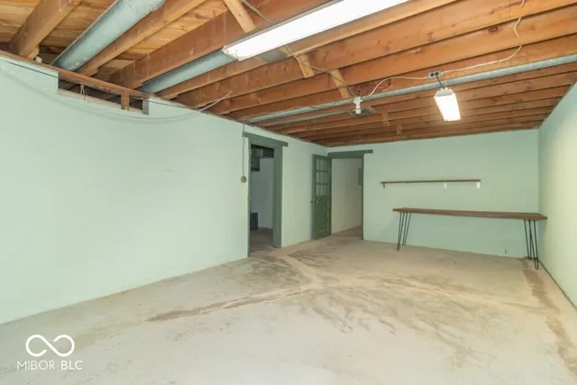 $235,000 | 3239 Highway 103, New Castle, IN 47362