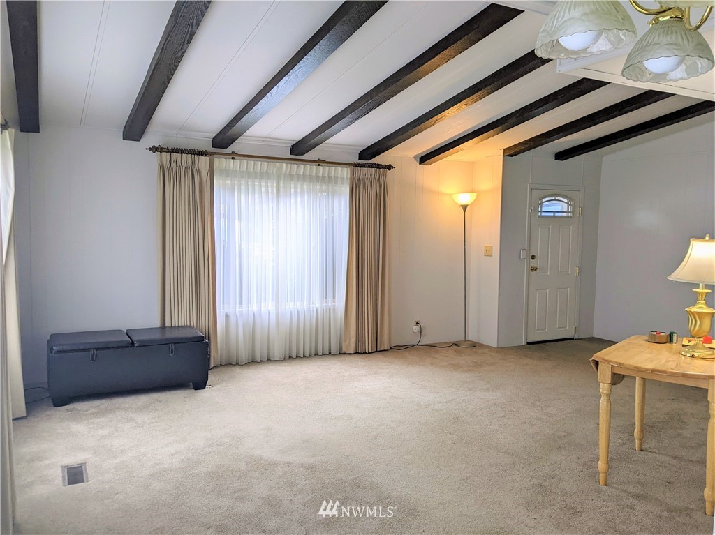 201 Union Avenue Southeast, Unit 14 Renton, WA 98059 - Photo 8 of 33 Gallery Image 8