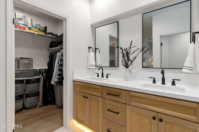 $720,000 | 212 Via Antonio, Newbury Park, CA 91320