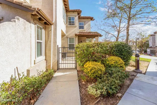 $720,000 | 212 Via Antonio, Newbury Park, CA 91320