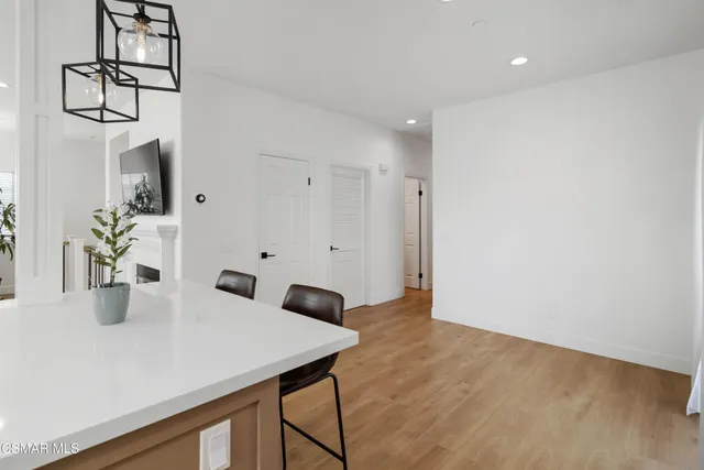 $720,000 | 212 Via Antonio, Newbury Park, CA 91320