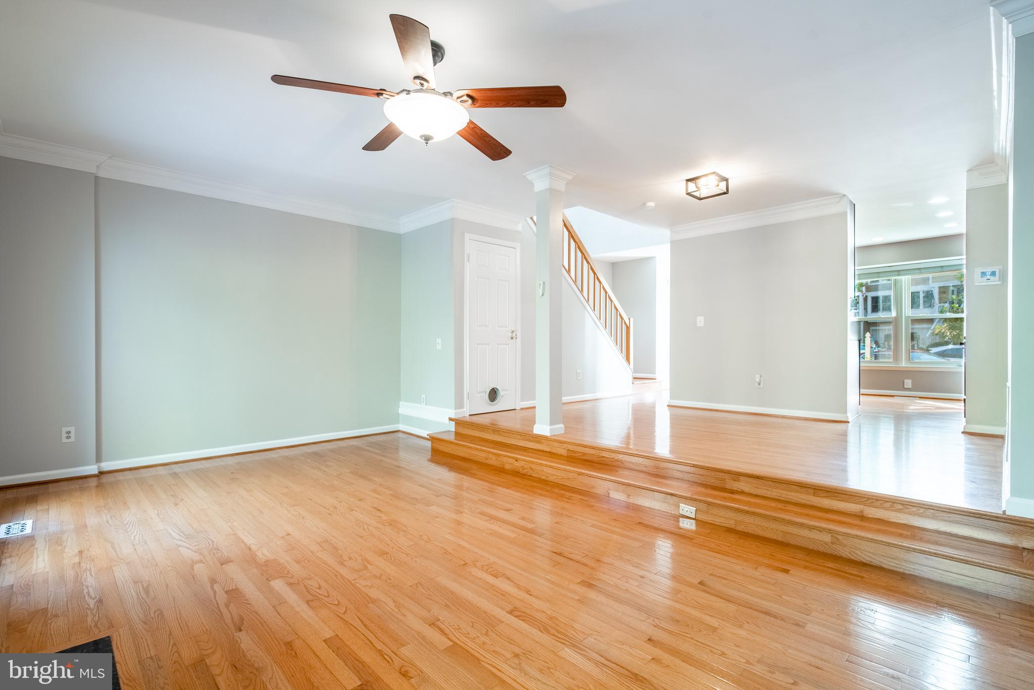 1405 Newport Spring Court Reston, VA 20194 - Photo 11 of 53 Gallery Image 11