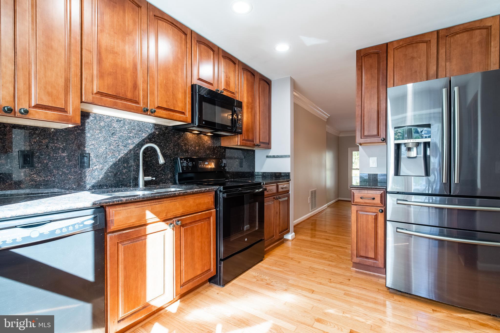 1405 Newport Spring Court Reston, VA 20194 - Photo 16 of 53 Gallery Image 16