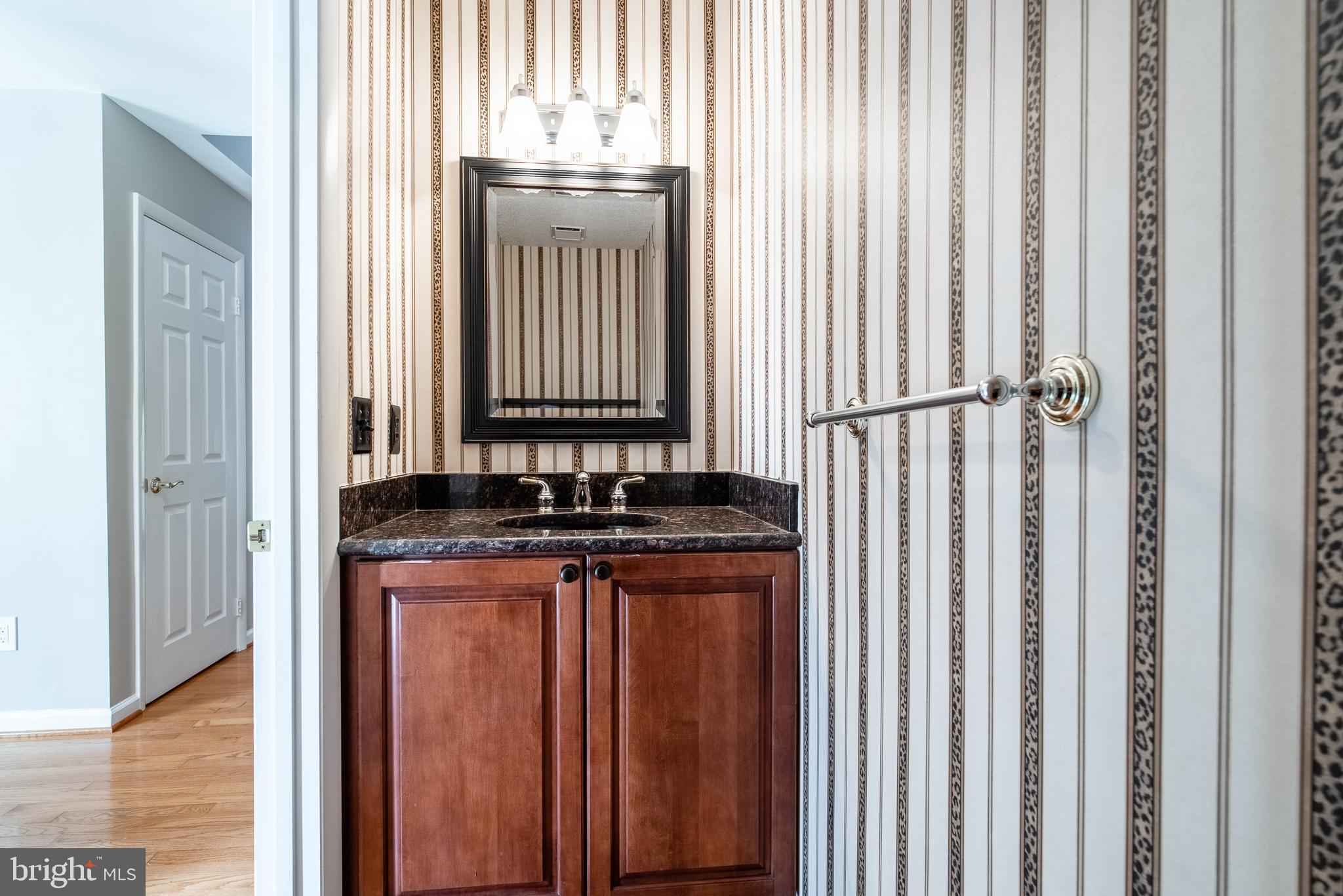 1405 Newport Spring Court Reston, VA 20194 - Photo 20 of 53 Gallery Image 20