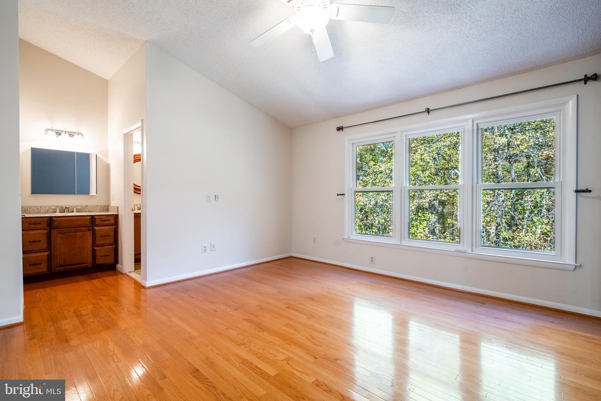 1405 Newport Spring Court Reston, VA 20194 - Photo 26 of 53 Gallery Image 26