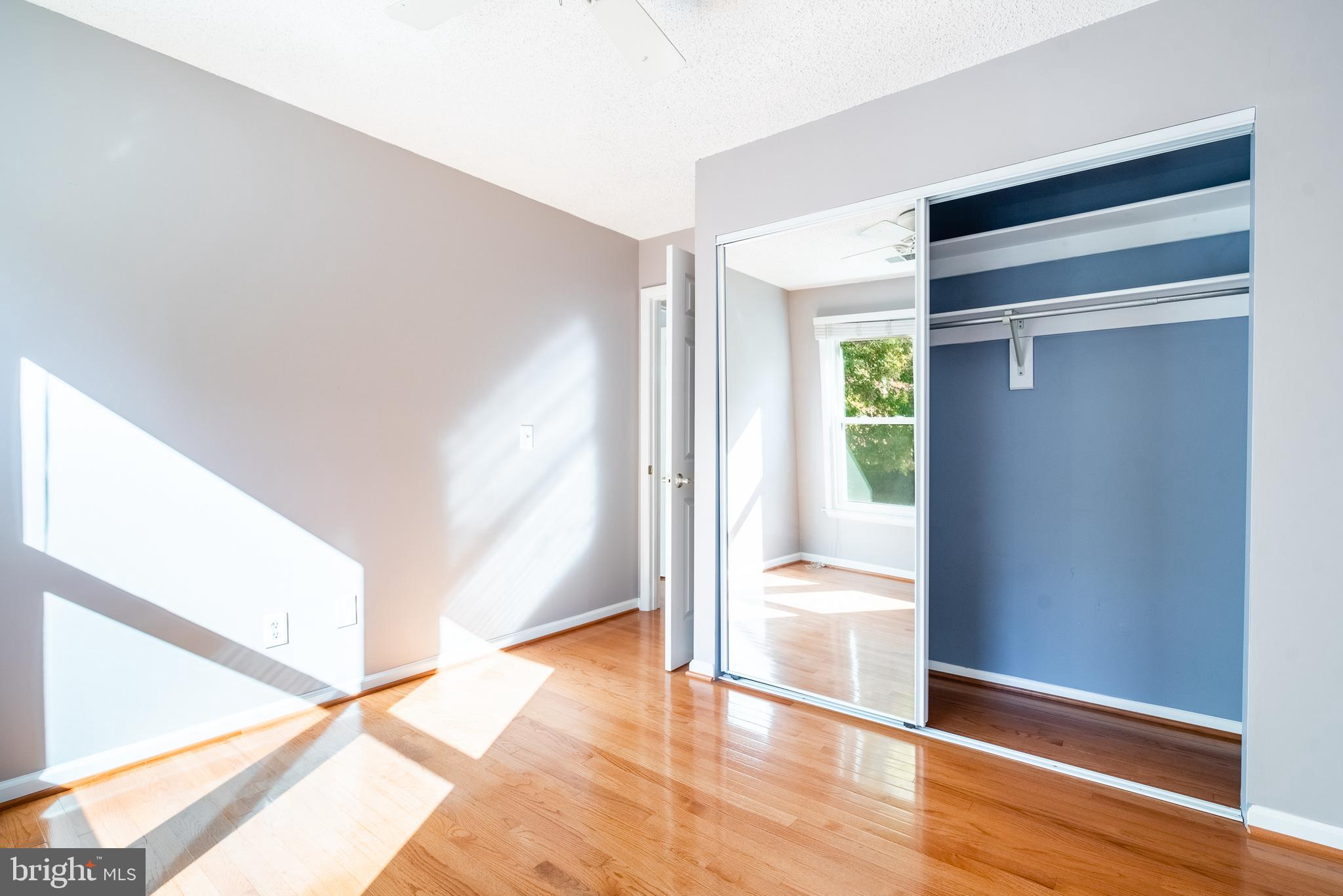 1405 Newport Spring Court Reston, VA 20194 - Photo 36 of 53 Gallery Image 36