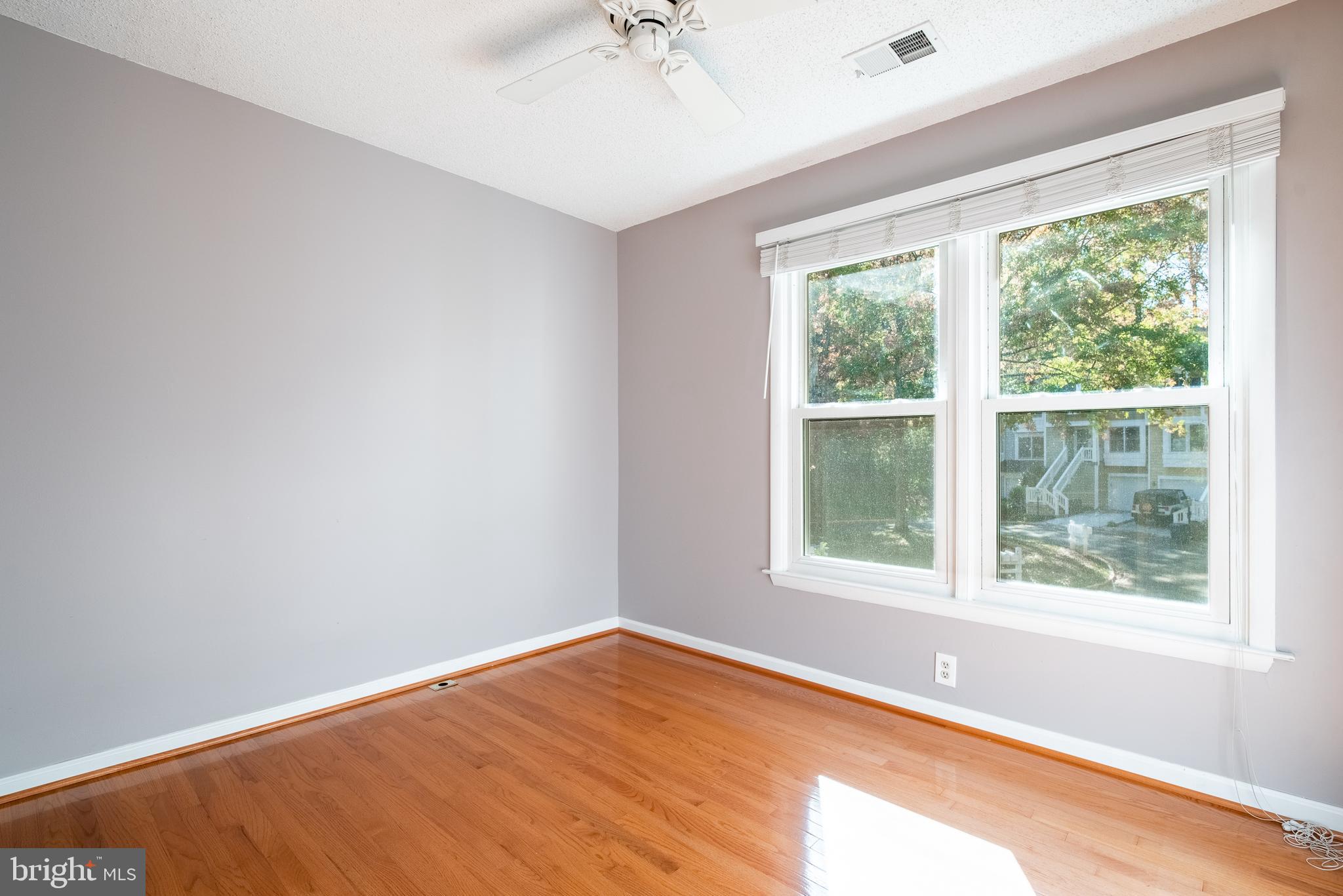 1405 Newport Spring Court Reston, VA 20194 - Photo 38 of 53 Gallery Image 38