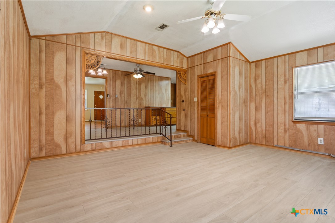 905 South 40th Street Temple, TX 76501 - Photo 6 of 29