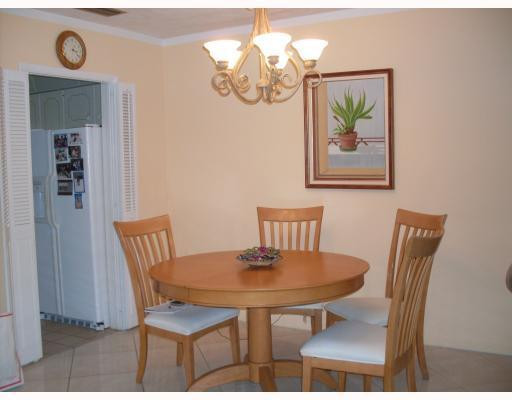 2570 Banyan Road, Unit 1 Boca Raton, FL 33432 - Photo 12 of 14 Dining Room