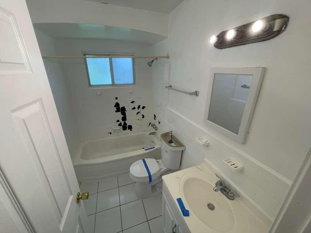 20090 Lahser Road Detroit, MI 48219 - Photo 8 of 12 WhatsApp Image 2026-05-26 at 12.31.04 PM
