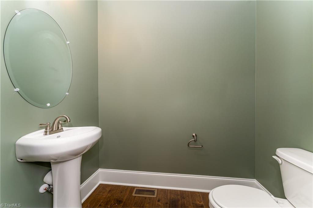 5520 Palermo Trail Oak Ridge, NC 27310 - Photo 28 of 37