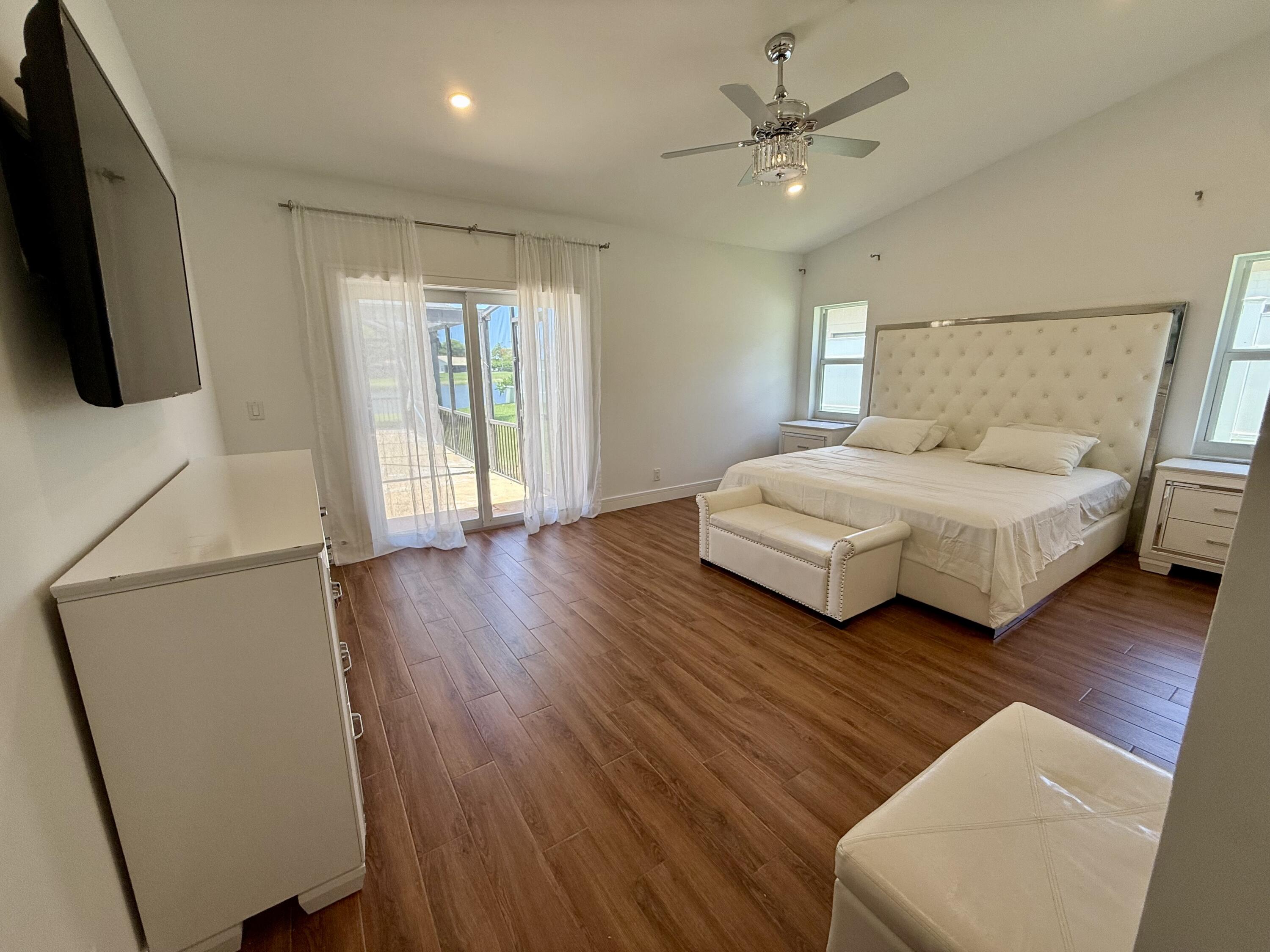 20725 Waters Edge Court Boca Raton, FL 33498 - Photo 12 of 35 IMG-3837