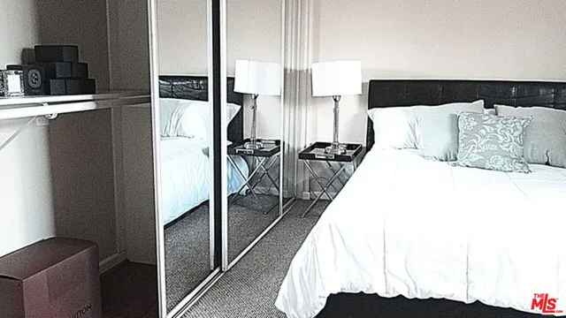 a view of a workspace