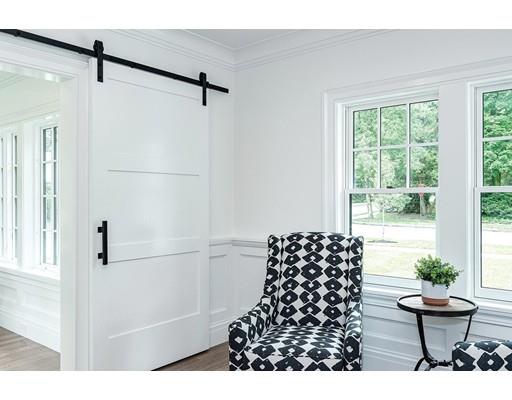 140 Windermere Road Newton, MA 02466 - Photo 5 of 42