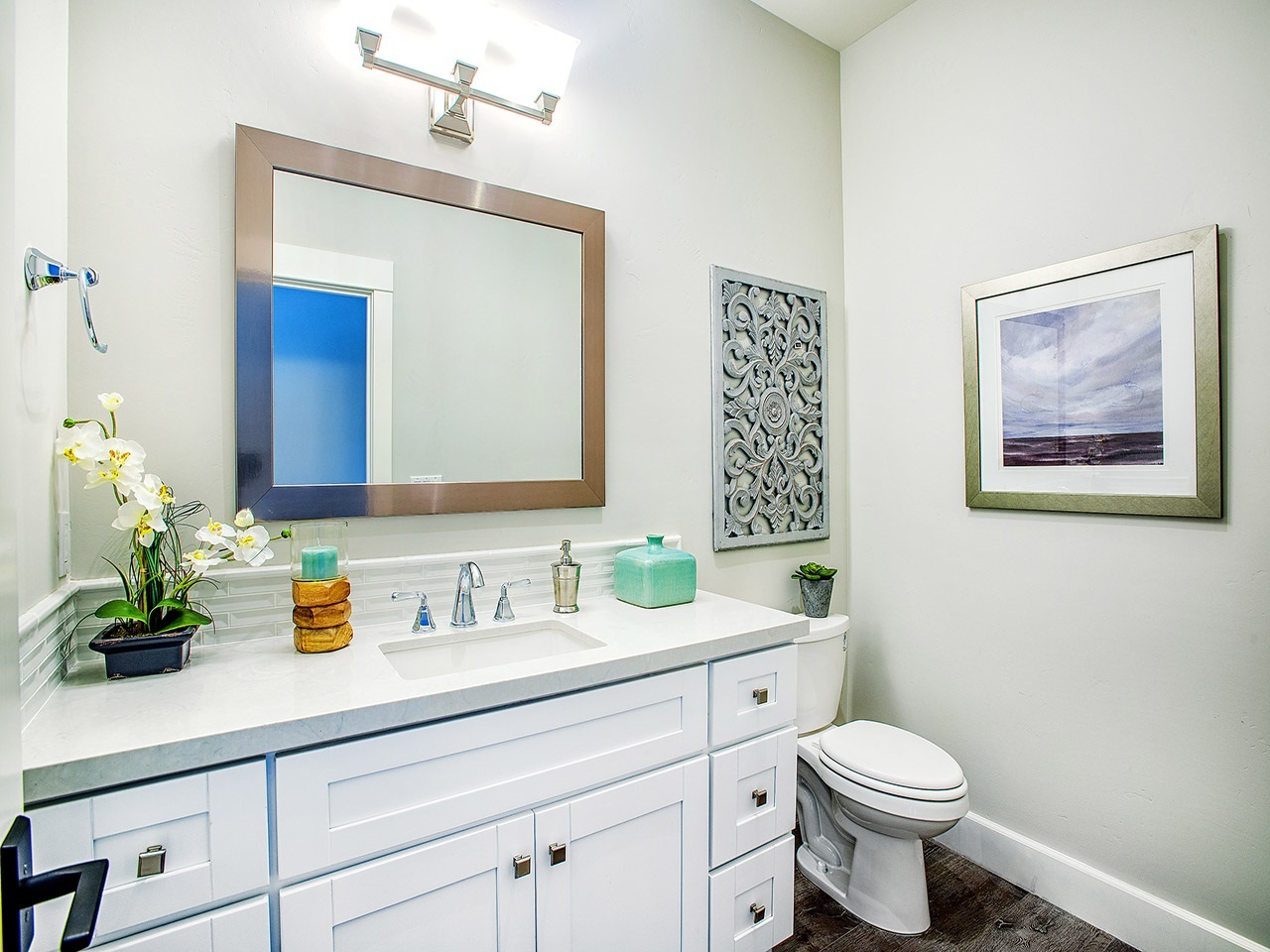 3423 Bayonne Drive San Diego, CA 92109 - Photo 9 of 25 Hallway Downstairs Bathroom
